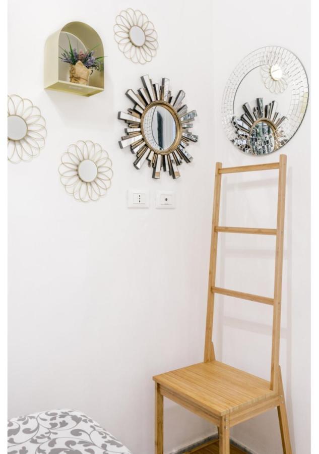 Pied-A-Terre Domusuite Rhome Colosseo Rome Luaran gambar