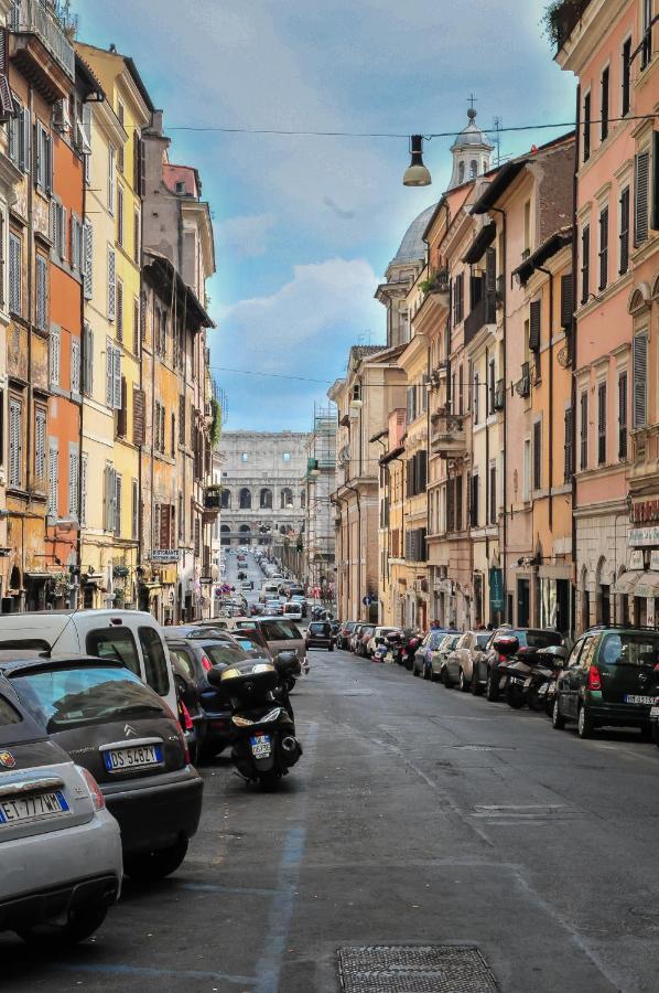 Pied-A-Terre Domusuite Rhome Colosseo Rome Bilik gambar